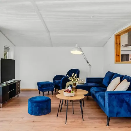 Stefana - From The Sea By Interhome Hals